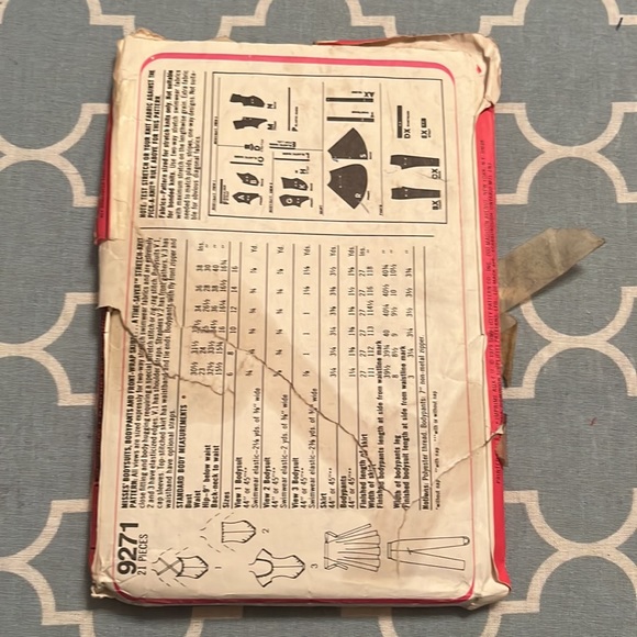 Vintage - Simplicity, Sewing Pattern, Women's Dresses- 9271 - Picture 2 of 2